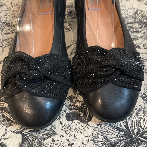 FITFLOP Sz 6 Twiss Crystal Sparkly Knot Leather Ballet Flats Slip On Shoes - Picture 2 of 11